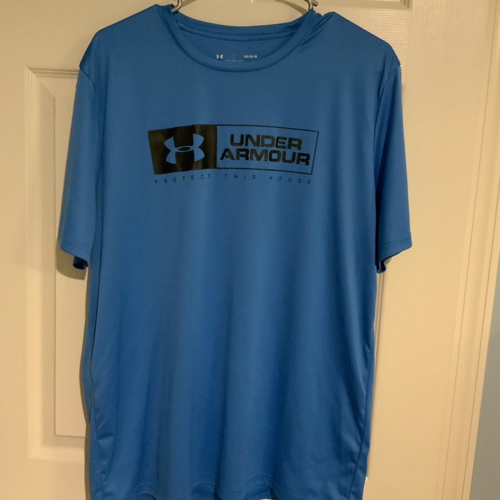Under Armour HeatGear large blue